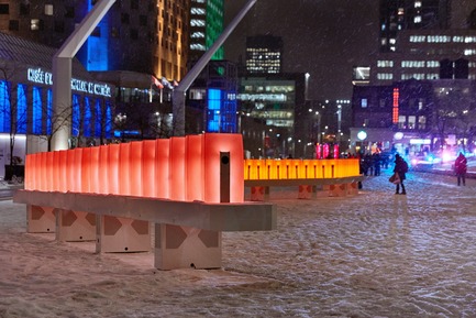 Press kit | 583-20 - Press release | Luminothérapie: domino effect is Brightening Up Place des Festivals This Winter - Quartier des Spectacles Partnership - Event + Exhibition -  Luminothérapie- domino effect, by Ingrid Ingrid - Production : Quartier des Spectacles Partnership<br>  - Photo credit: Nicolas Gouin - l'Hibou