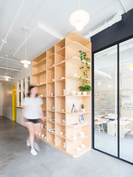 New Café and Pottery Studio Les Faiseurs Opens in La Petite-Patrie Press kit | 3335-01 - Press release | New Café and Pottery Studio Les Faiseurs Opens in La Petite-Patrie - Les Faiseurs - Lifestyle - Photo credit: Raphaël Thibodeau