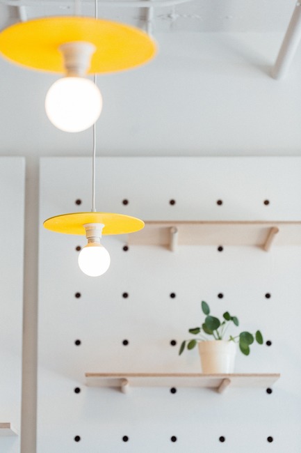 New Café and Pottery Studio Les Faiseurs Opens in La Petite-Patrie Press kit | 3335-01 - Press release | New Café and Pottery Studio Les Faiseurs Opens in La Petite-Patrie - Les Faiseurs - Lifestyle - Photo credit: Marc-Olivier Bécotte