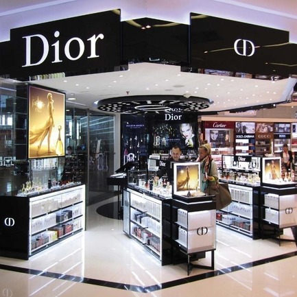 Press kit | 3294-01 - Press release | Meet BIRKA the Leading Retail Architect to the World's Luxury Brands - BIRKA - Commercial Interior Design - Photo credit: BIRKA For Dior