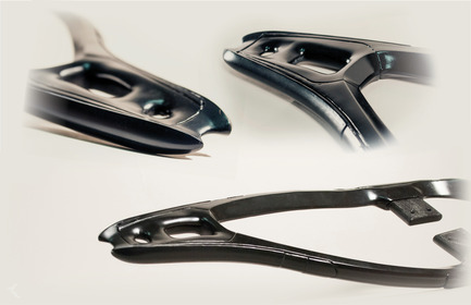 Press kit | 2540-01 - Press release | Bobcat Carbon Fiber Snowshoes - Benjamin Miller - Industrial Design - Final Model Details - Photo credit: Ben Miller