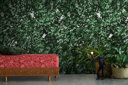 Press kit | 3279-02 - Press release | FEATHR Launches New Wallpaper Collection Featuring the Remarkable Landscape Paintings of Tamara Piilola - FEATHR - Residential Interior Design - The Most Beautiful Things Hide wallpaper by Tamara Piilola for FEATHR - Photo credit: 79berlin/FEATHR.com