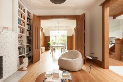 Press kit | 673-19 - Press release | 11th GRANDS PRIX DU DESIGN Awards Winners Announced - Agence PID - Competition - Residential spaces, more than 3,200 sq.ft. award<br>Maison Wilson<br>la SHED architecture - Photo credit: Maxime Brouillet