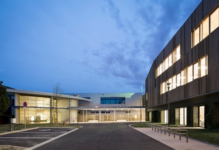 Press kit | 3181-03 - Press release | The House of Sports in Bezons - agence ENGASSER & associés - Institutional Architecture - Photo credit:   Mathieu Ducros-Opictures  