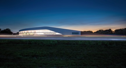 Press kit | 1456-02 - Press release | Shared Identity:CannonDesign’s David Polzin Weighs in on the Importance of Communal Context - CannonDesign - Commercial Architecture - Maryland Heights Community Recreation Center - Photo credit: Peaks View LLC