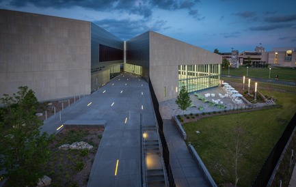 Press kit | 1456-02 - Press release | Shared Identity:CannonDesign’s David Polzin Weighs in on the Importance of Communal Context - CannonDesign - Commercial Architecture - Missouri State University Bill R. Foster & Family Campus Recreation Center - Photo credit: Peaks View LLC