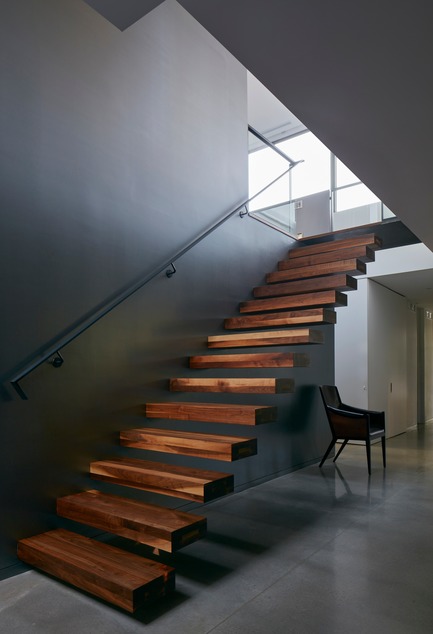 Press kit | 780-04 - Press release | House at Charlebois Lake - Paul Bernier Architecte - Residential Architecture - Photo credit: James Brittain