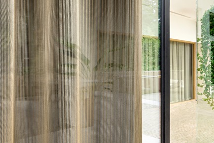 Press kit | 2672-02 - Press release | Vescom Brand Introduction in the US - Vescom - Industrial Design - Vescom - curtain - Fogo - Photo credit: Vescom