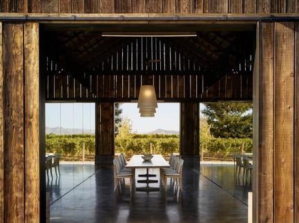 Press kit | 3353-01 - Press release | WDA Honoredwith Merit Award byAIA San Francisco - WDA (William Duff Architects) - Residential Architecture -  The clients' goal was to preserve the barn and repurpose it as a place for gathering, as well as an expression of art.<br>  - Photo credit: Matthew Millman Photography