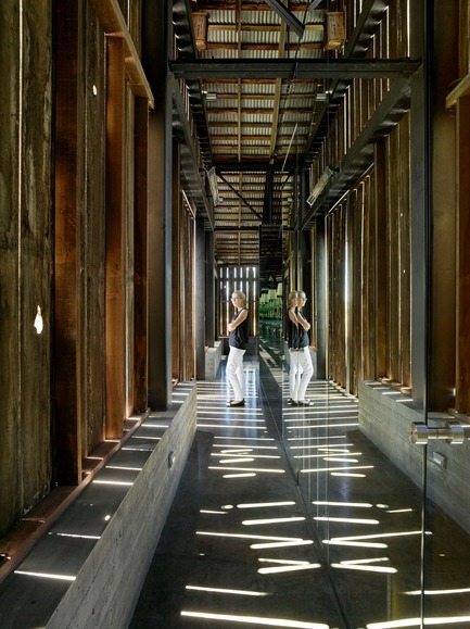 Press kit | 3353-01 - Press release | WDA Honoredwith Merit Award byAIA San Francisco - WDA (William Duff Architects) - Residential Architecture -   The stained concrete floor provides a canvas for ever-changing patterns created by sunlight streaming through the barn’s wood-slatted shell.  - Photo credit: Matthew Millman Photography