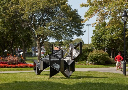 9 Unusual Moments Press kit | 1102-04 - Press release | 9 Unusual Moments - Architecturama - Landscape Architecture - 1 — LAPS<br><span lang="EN-CA"></span>Visual, sound and light installation with a memory related theme<br><br>Official programming for the 375th anniversary of Montreal<br>---<br>location : Montreal (Qc) 2017client : Arrondissement Rosemont – La Petite-Patrie<br>team : Architecturama, Frédéric Lavoie artist, Claude Perreault resident, Regroupement Arts Culture Rosemont - La Petite-Patrie<br>collaborators : LARO consultants (structure), Artificiel (lighting and programming), Pascal Desjardins de la petite commission (mixage and mastering)<br> - Photo credit: James Brittain Photography