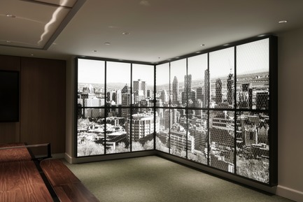 Press kit | 1969-04 - Press release | Fairmont the Queen Elizabeth Unveils Its New Art Collection - Over 123 Works by 37 Contemporary Artists - Fairmont The Queen Elizabeth, MASSIVart Collection and Sid Lee Architecture - Art -  AXEL COHEN X JASON CANTORO, No title, 2017, mixed techniques<br>  - Photo credit: Guy L'Heureux