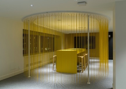 Press kit | 1969-04 - Press release | Fairmont the Queen Elizabeth Unveils Its New Art Collection - Over 123 Works by 37 Contemporary Artists - Fairmont The Queen Elizabeth, MASSIVart Collection and Sid Lee Architecture - Art - AXEL COHEN, No title, 2017, Mixed techniques   - Photo credit: Guy L'Heureux