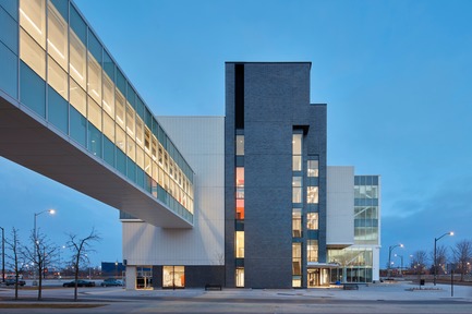 Press kit | 2681-02 - Press release | Sheridan College Hazel McCallion Campus Phase 2 - Moriyama & Teshima │ Montgomery Sisam, Architects in Joint Venture - Institutional Architecture - Photo credit: Shai Gil