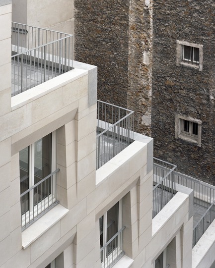 Press kit | 3378-01 - Press release | Social Housing Units in Massive Stone - Barrault Pressacco architectes - Residential Architecture - Barrault Pressacco - Oberkampf - Photo credit:  (c)-Maxime-Delvaux 
