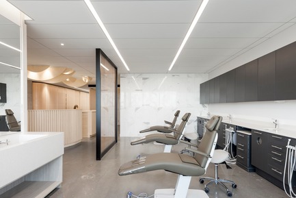 Go Orthodontistes Clinic Press kit | 3252-01 - Press release | Go Orthodontistes Clinic - Natasha Thorpe Design - Commercial Interior Design - Go Orthodontistes Brossard Clinic - Photo credit: Maxime Brouillet