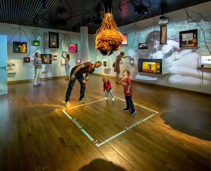 Press kit | 2876-01 - Press release | Kossmann.dejong Designs New Permanent Exhibition for the Swiss Museum of Communication - Kossmann.dejong, exhibition architects - Event + Exhibition - Museum of Communication, Bern, Memory - Photo credit:  Thijs Wolzak 