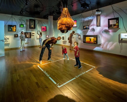 Press kit | 2876-01 - Press release | Kossmann.dejong Designs New Permanent Exhibition for the Swiss Museum of Communication - Kossmann.dejong, exhibition architects - Event + Exhibition - Museum of Communication, Bern, Memory - Photo credit:  Thijs Wolzak 