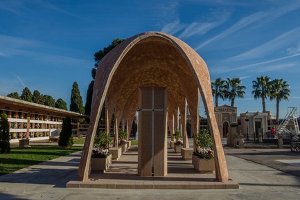 Press kit | 3109-01 - Press release | Mortuary Chapel for the Soriano-Manzanet Family - Vegas&Mileto - Art - General view of the mortuary chapel - Photo credit: Vegas&Mileto