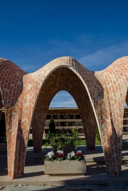 Press kit | 3109-01 - Press release | Mortuary Chapel for the Soriano-Manzanet Family - Vegas&Mileto - Art - Partial view of the mortuary chapel - Photo credit: Vegas&Mileto