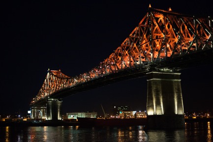 Press kit | 1089-02 - Press release | Illumination of the Jacques-Cartier Bridge | Creating the World's Most Connected Bridge - Moment Factory - Multimedia Design - Jacques Cartier Bridge Interactive Illumination_Living Connections - Photo credit: Moment Factory