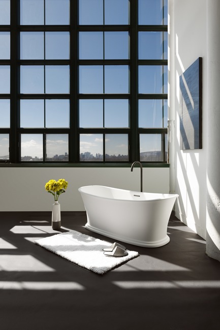 Press kit | 2342-04 - Press release | WETSTYLE Launches a Series of Three New Bathtubs - WETSTYLE - Product - Cloud bathtub with optional base - Photo credit:  WETSTYLE 