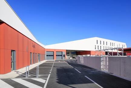 Press kit | 921-12 - Press release | Technical Center of Blagnac (France) - NBJ architectes - Industrial Architecture - Technical Center of Blagnac - Photo credit:  photoarchitecture.com/PaulKozlowski 