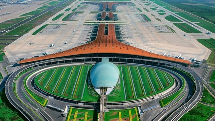 Press kit | 748-33 - Press release | Fostering Society: Foster + Partners: Exhibition on Responsible Architecture Pioneers at the UQAM Centre de Design - UQAM Centre de Design - Event + Exhibition - 2009 - Beijing Airport, China - Photo credit: Foster + Partners