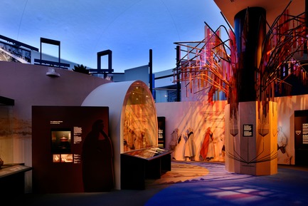 Press kit | 621-25 - Press release | Lightemotion Illuminates the Canadian Museum of History - Lightemotion - Lighting Design - Canadian Museum of History - Photo credit: Gordon King