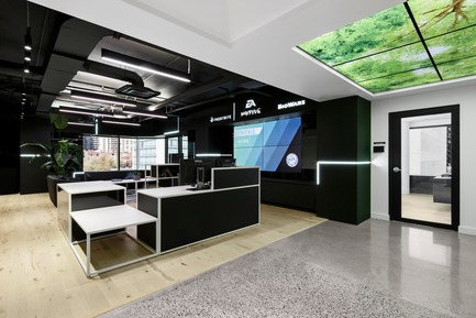 Press kit | 1303-05 - Press release | Electronic Arts - Sid Lee Architecture - Commercial Interior Design - Reception Hall - Photo credit: Stéphane Brügger