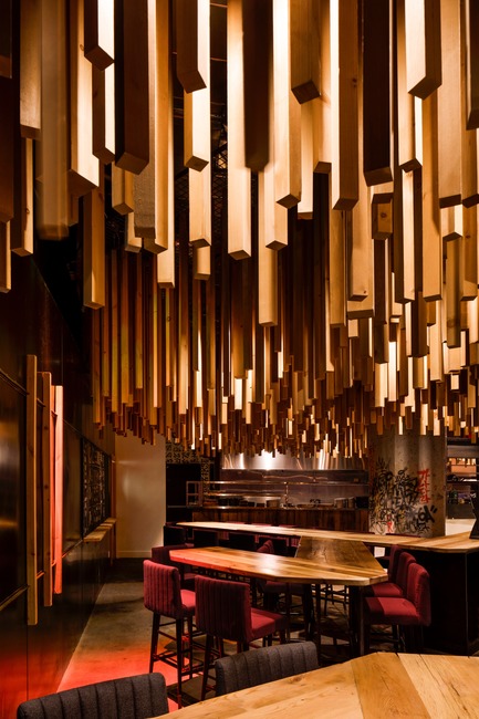 Exuberant Nights in the Land of the Morning Calm Press kit | 760-15 - Press release | Exuberant Nights in the Land of the Morning Calm - Jean de Lessard, Designers Créatifs - Commercial Interior Design - Photo credit: Adrien William