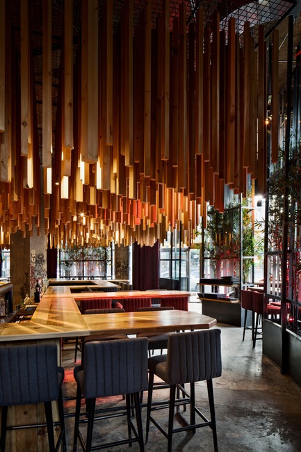 Exuberant Nights in the Land of the Morning Calm Press kit | 760-15 - Press release | Exuberant Nights in the Land of the Morning Calm - Jean de Lessard, Designers Créatifs - Commercial Interior Design - Photo credit: Adrien William