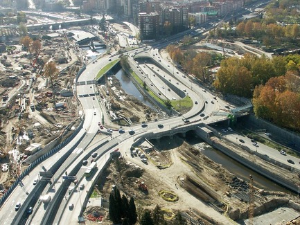 Press kit | 3076-01 - Press release | Madrid Rio. A New Urban Ecology - Burgos & Garrido; Porras La Casta; Rubio & A-Sala; West 8[Ginés Garrido, team director] - Landscape Architecture - Construction works - Photo credit: Courtesy of the authors of the project