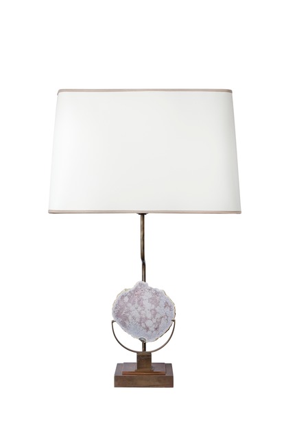 Retro Aesthetic of the Swinging 60s Press kit | 3068-01 - Press release | Retro Aesthetic of the Swinging 60s - Leyla Uluhanli Interiors - Product - Porter Table Lamp, Leyla Uluhanli Collection - Photo credit: Leyla Uluhanli Interiors