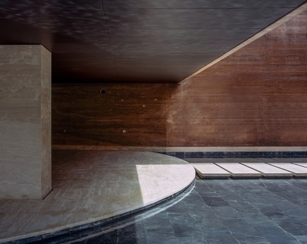 Press kit | 3044-01 - Press release | Sanbaopeng Art Museum - DL Atelier - Institutional Architecture - loam wall and water - Photo credit: Haiting Sun