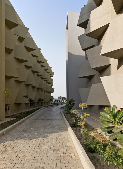 Press kit | 1432-03 - Press release | The Street - Sanjay Puri Architects - Institutional Architecture - Photo credit: Dinesh Mehta
