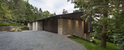 Press kit | 880-12 - Press release | The Slender House - MU Architecture - Residential Architecture - Photo credit: Stephane Groleau