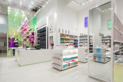 Press kit | 1586-04 - Press release | Zazz Boutique: An Iridescent Salon - Hatem+D - Commercial Architecture - Photo credit: Maxyme Gagné