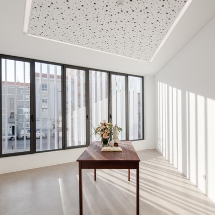 Press kit | 3051-01 - Press release | Pastoral Center of Moscavide - Plano Humano Arquitectos - Competition - Photo credit: João Morgado