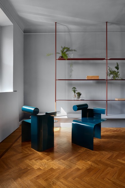 Press kit | 3311-01 - Press release | In Toto X Montréal a Milano ...Resonating the soul of a city - In Toto - Event + Exhibition - Atelier Zebulon Perron (chairs) - Foraine by Atelier Barda (shelving) - Photo credit:         Alex Lesage (Threefold Agency)