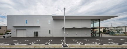 Press kit | 3003-01 - Press release | WADA Sports, Flagship Store - Matsuya Art Works / KTX archiLAB - Commercial Interior Design - General Night View<br> - Photo credit: Stirling Elmendorf