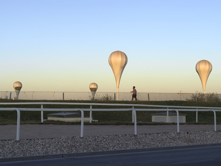 Press kit | 2404-02 - Press release | Oxygen Park, Education City, Doha - Qatar Foundation, AECOM - Institutional Architecture -  Equestrian Track and Balloon Lighting  - Photo credit: Markus Elblaus