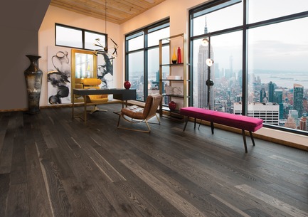 Press kit | 1639-08 - Press release | Mirage Introduces Five New Colors: Four to Sweet Memories Collection and One to Flair Collection - Mirage Hardwood Floors - Product - Lunar Eclipse - Flair Collection - Photo credit: Mirage Hardwood Floors