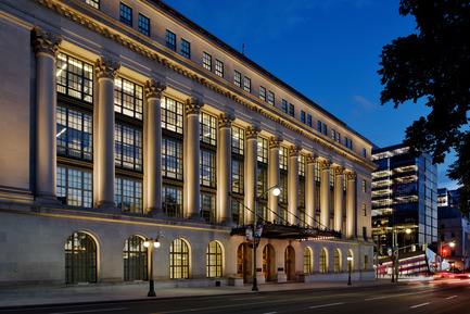 Lighting Up 180 Wellington Press kit | 621-24 - Press release | Lighting Up 180 Wellington - Lightemotion - Lighting Design - Photo credit: Gordon King Photography