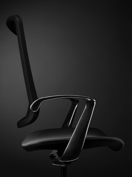 Press kit | 2527-01 - Press release | RevolutionaryTrinetic Task Chair - Boss Design - Commercial Interior Design - Boss Design  - Photo credit: Boss Design 