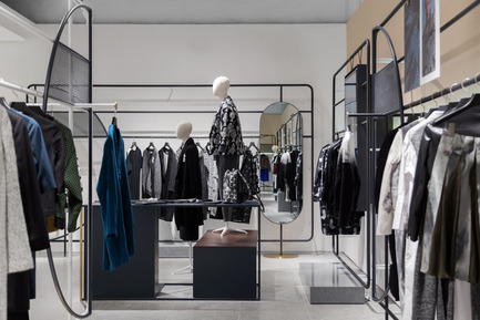 Press kit | 2264-02 - Press release | Magmode of Hangzhou Kerry Center Store - RIGI Design - Commercial Interior Design - The presentation mode of combined goods - Photo credit: Photography: Shao Feng