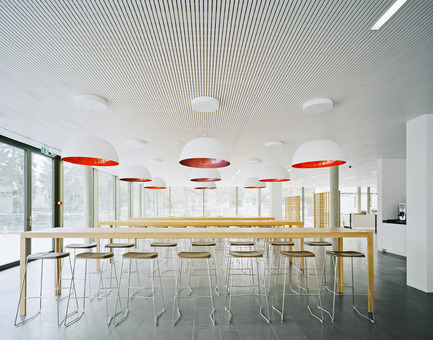 Press kit | 2237-01 - Press release | World Trade Organization - wittfoht architekten - Institutional Architecture - restaurant - Photo credit: brigida gonzález<br>