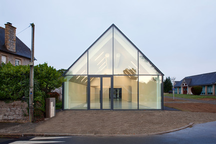 Press kit | 2276-03 - Press release | ArchiDesignclub Awards 2017 - ArchiDesignclub by Muuuz - Architecture institutionnelle - Lauréat dans la catégorie Espaces culturels et associatifs : Pôle périscolaire associatif, Le-Minihic-sur-Rance (35) - Atelier 56s - Photo credit: Jeremias Gozalez