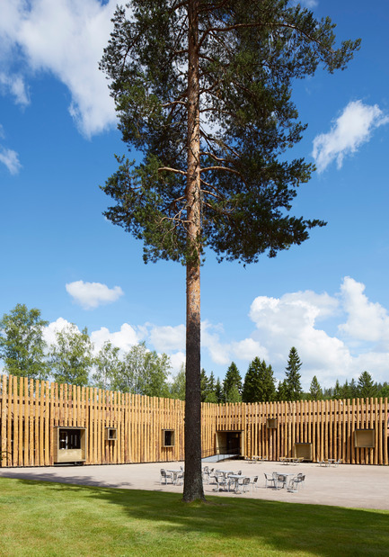 Press kit | 2341-01 - Press release | Torsby Finnskogscentrum - Bornstein Lyckefors arkitekter - Commercial Architecture - The façade timber has been cut in the forest surrounding the building.  - Photo credit: Åke E:son Lindman