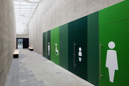 Press kit | 2274-01 - Press release | Shopping Nord Graz - BEHF Architects - Commercial Architecture - Toilets for customers - Photo credit: Markus Kaiser